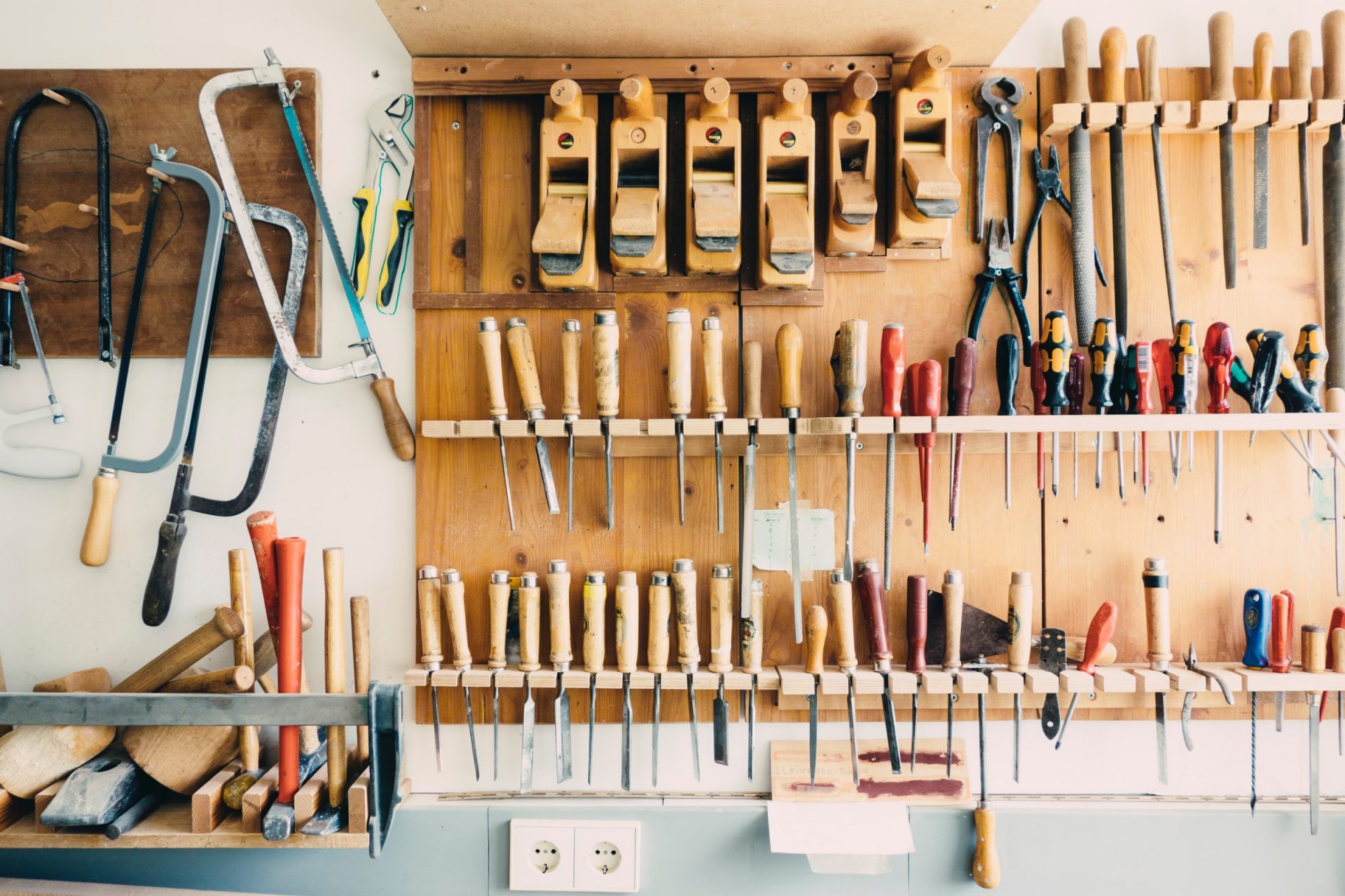Hammer, Nail, and Overengineering: Become a better engineer with the toolbox mindset.
